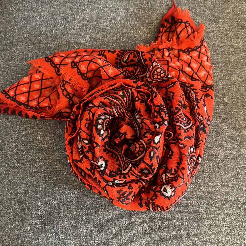 Patterned Scarf